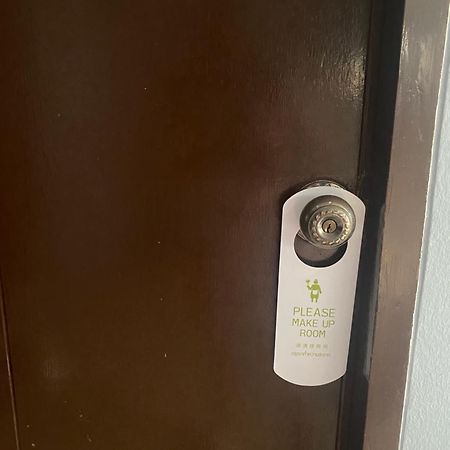 Holiday Home Patong Экстерьер фото