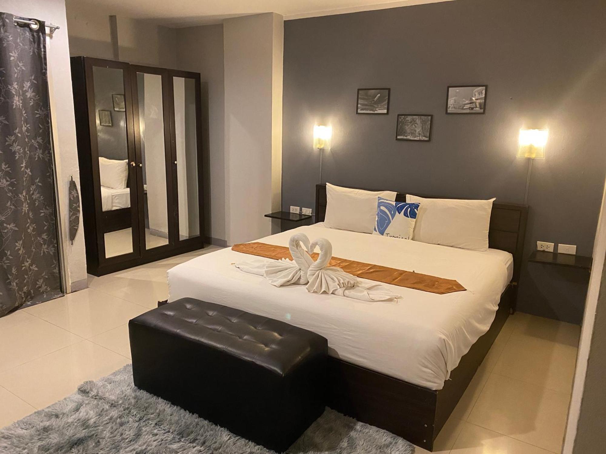 Holiday Home Patong Экстерьер фото