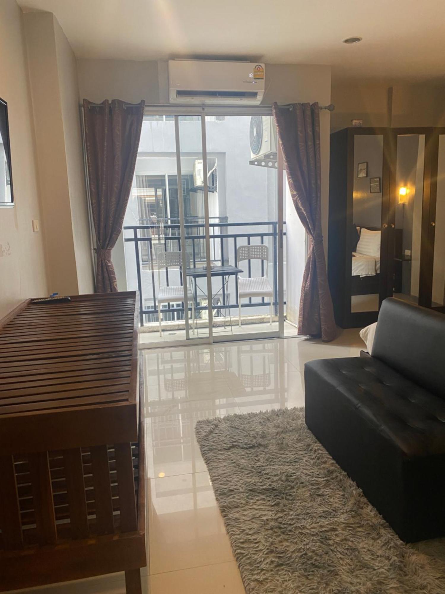 Holiday Home Patong Экстерьер фото