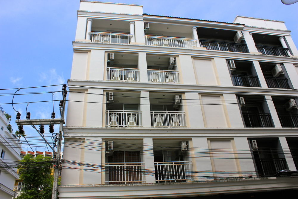 Holiday Home Patong Экстерьер фото