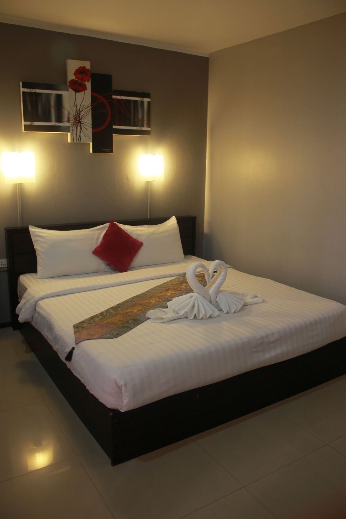 Holiday Home Patong Экстерьер фото