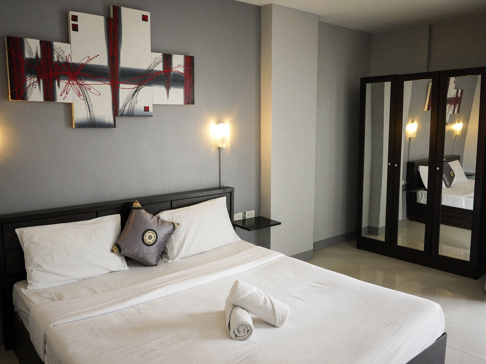 Holiday Home Patong Экстерьер фото