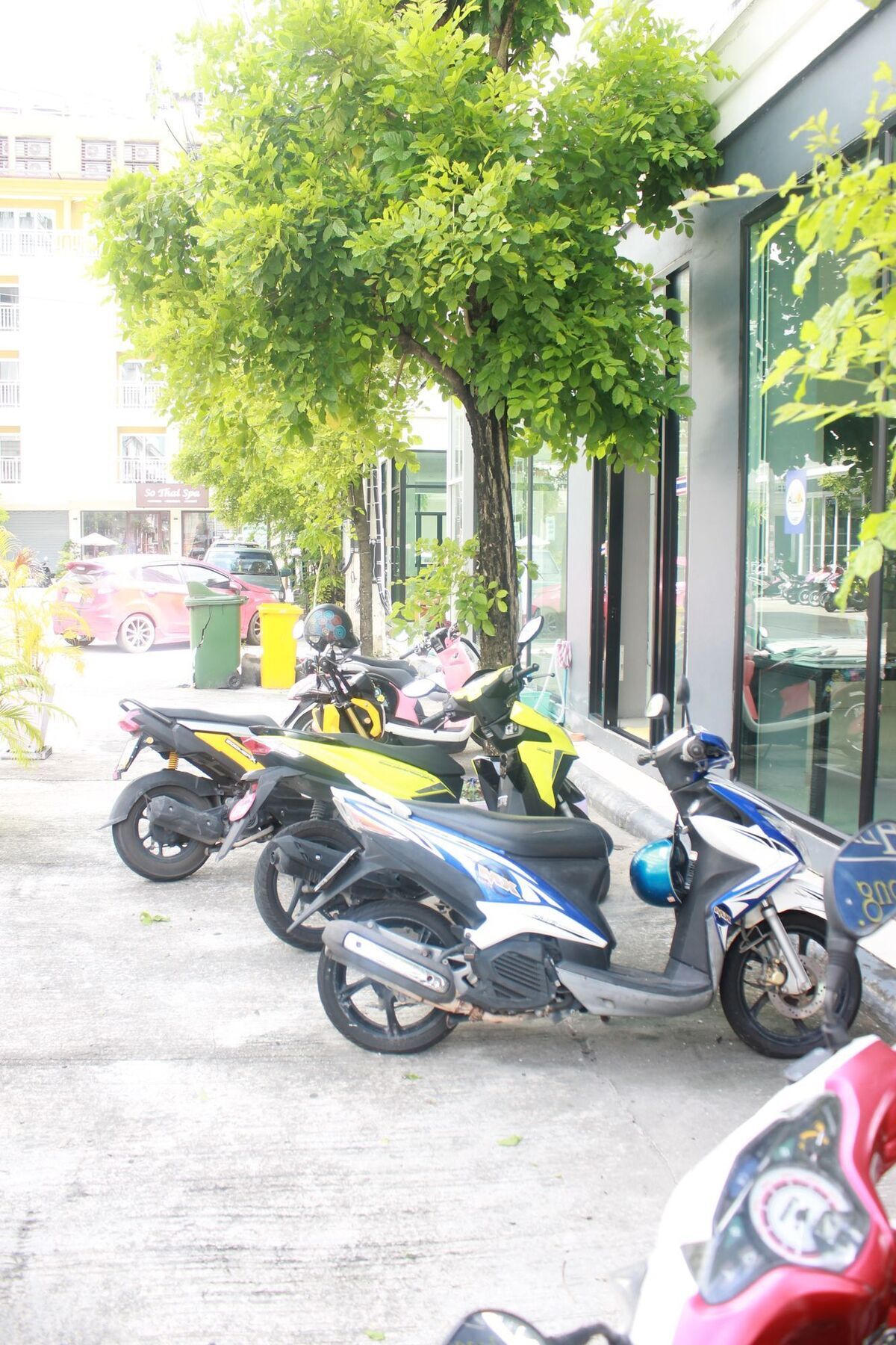 Holiday Home Patong Экстерьер фото